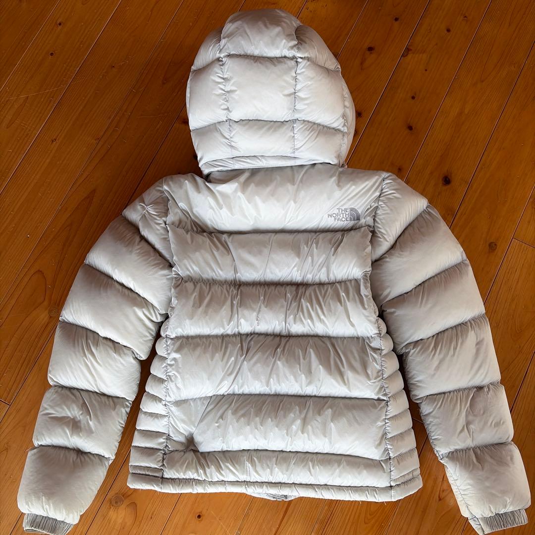 Mノースフェイスレディース800ホワイトシルバーダウンジャケットパーカー
