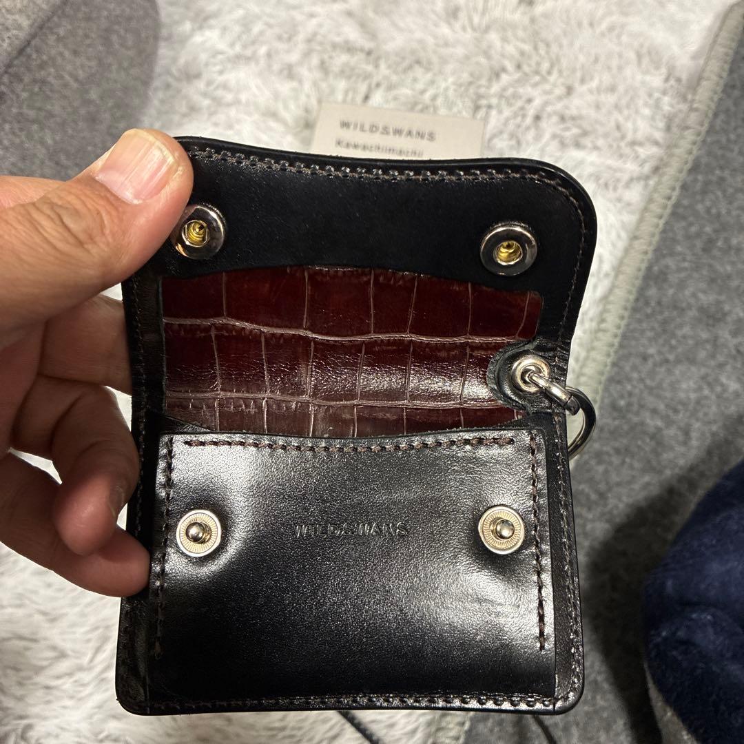 サ*人様 ワイルドスワンズ タング アイレットサドル ブラック レガーレ