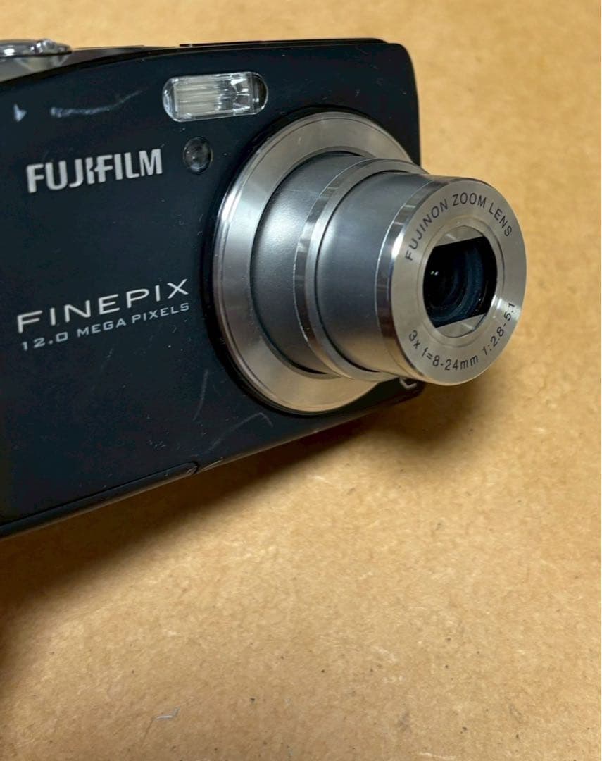 FUJIFILM FinePix F60fd デジタルカメラ 動作未確認