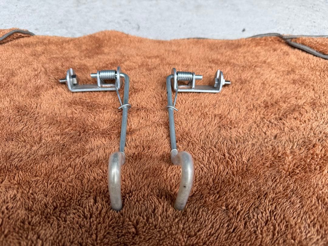 FIAT500 クラシック エンジンフードオープンステー左右2点（上開き）