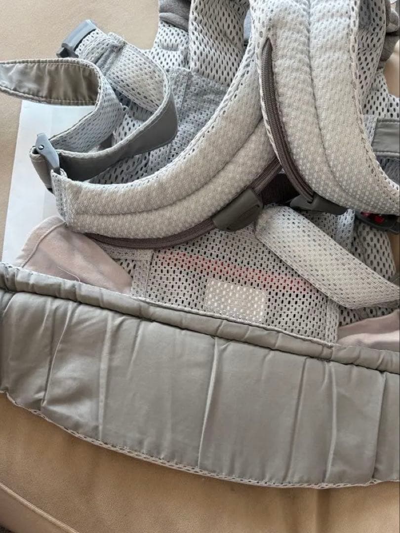 BabyBjörn HARMONY 抱っこ紐 グレー