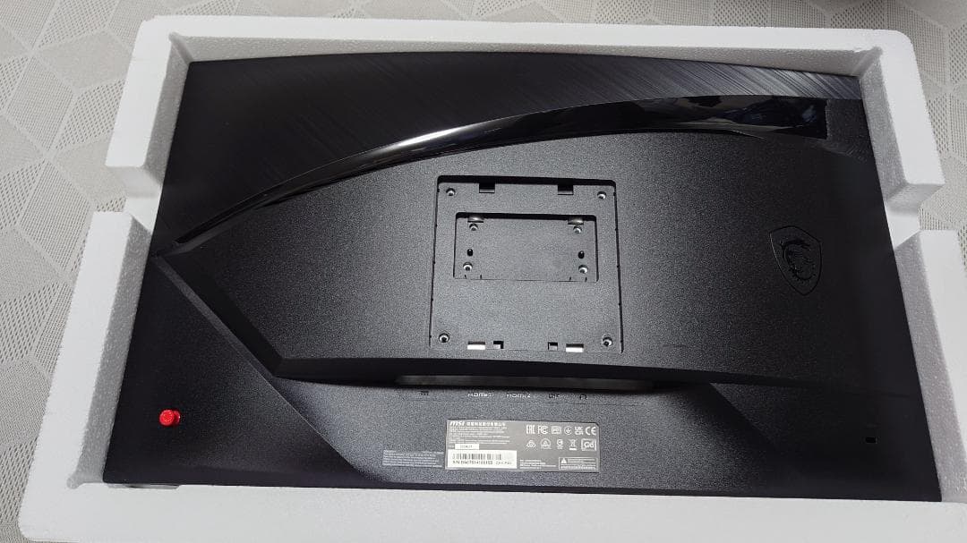 MSI G24C6 E2 23.6インチ 180Hz ゲーミングモニター