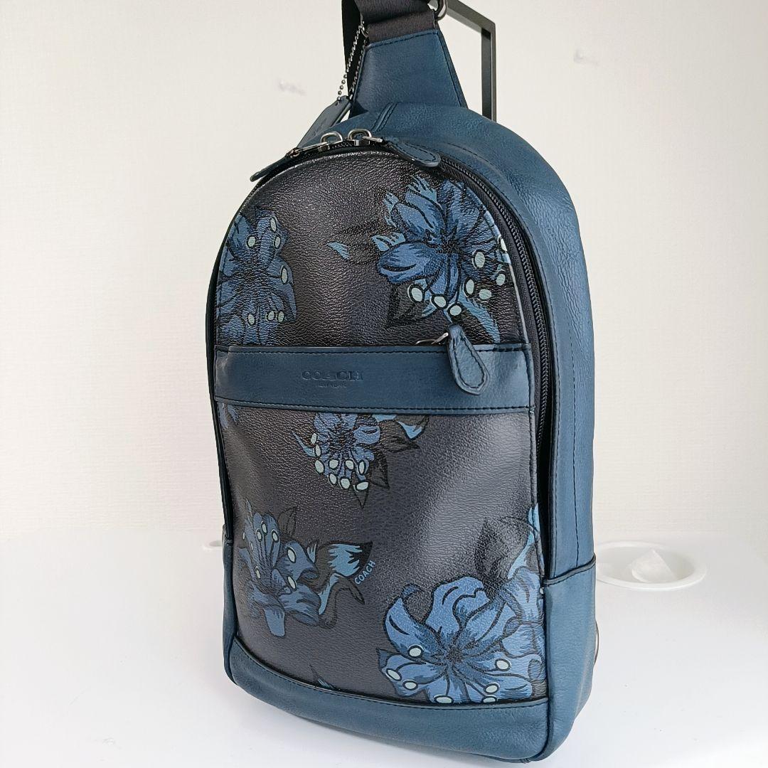 希少美品 COACH フラワープリント ボディバッグ　ネイビー レザー 花柄