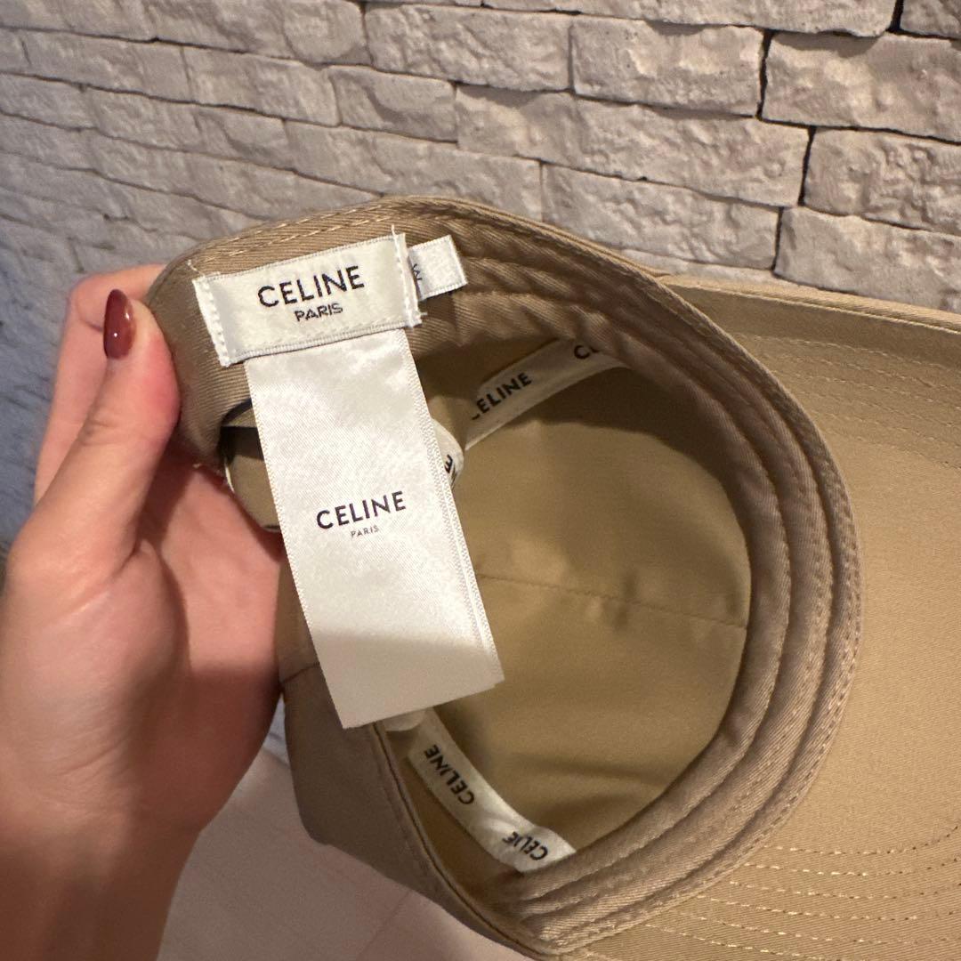 セリーヌ　トリオンフベースボールキャップ　ベージュ