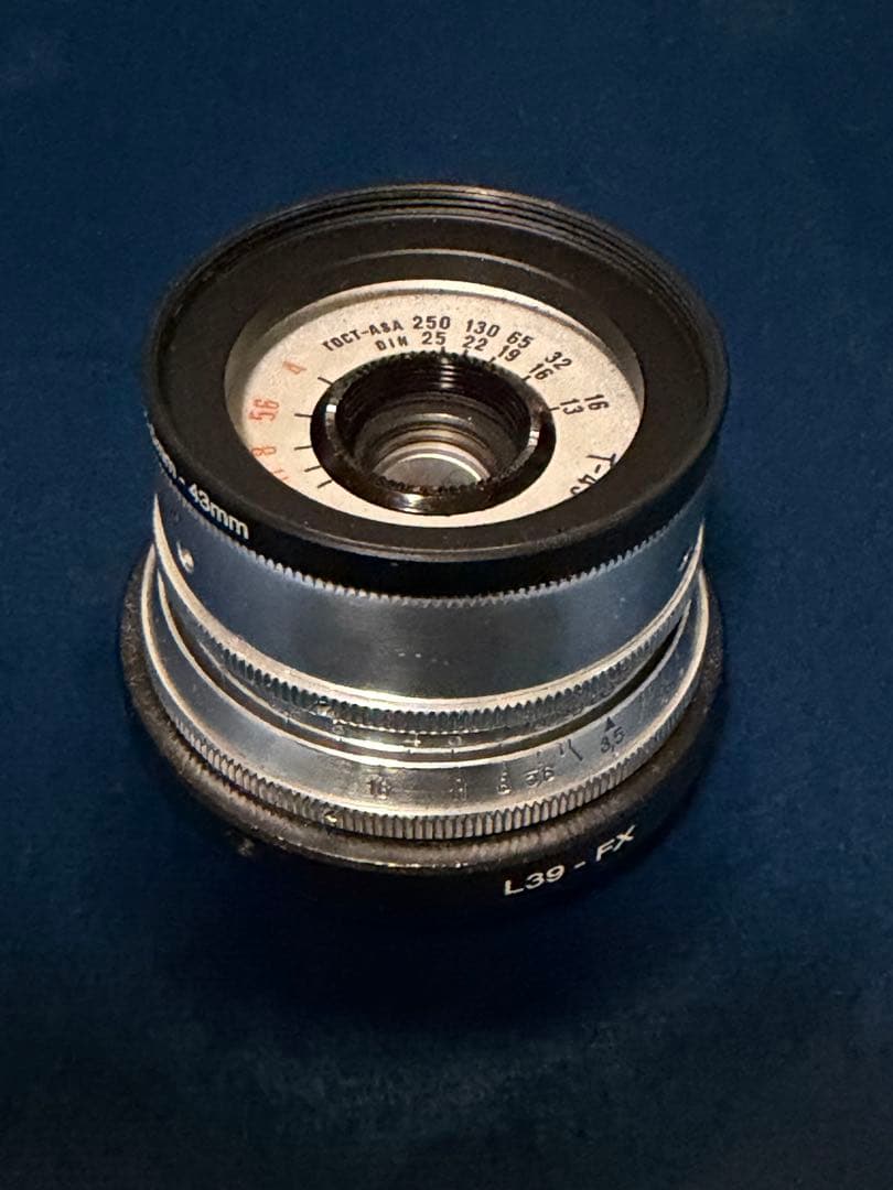 眞*輔様 ロモ　LOMO スメナ8 40mm F4.0 アダプター付 L39