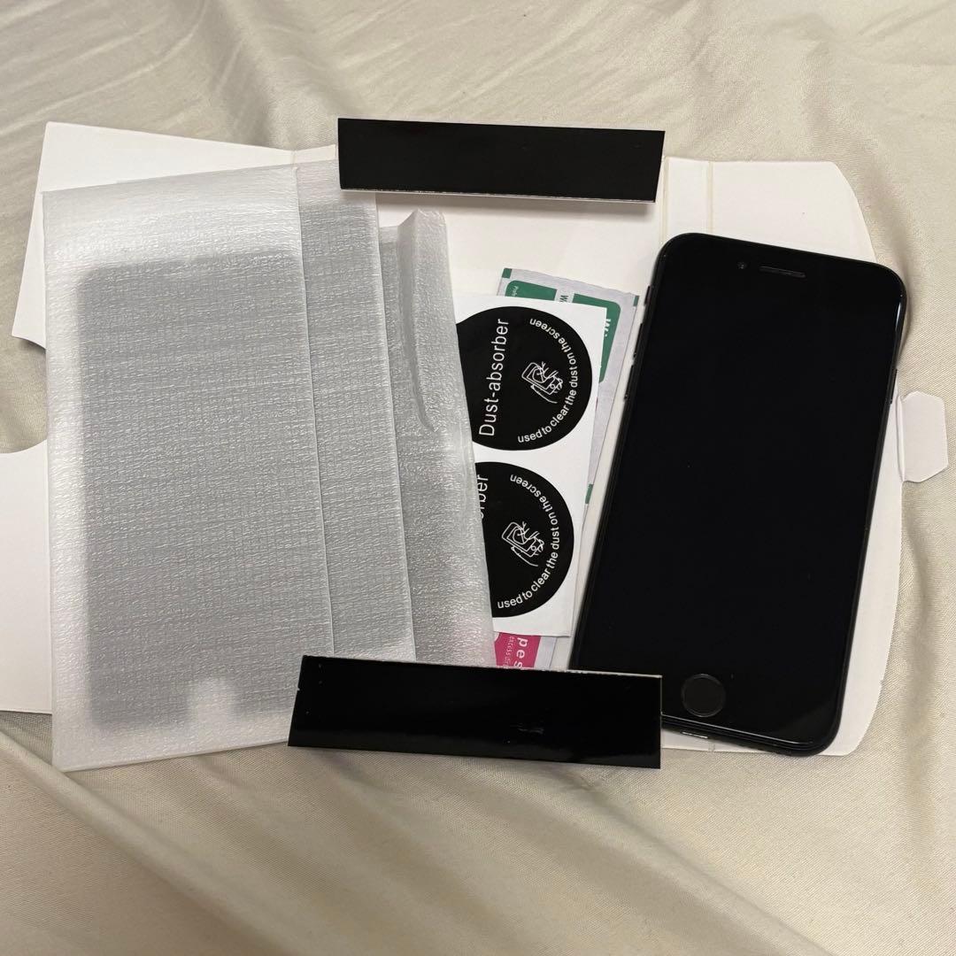 ジャンク品 iPhoneSE2世代 のぞき見防止シート付き