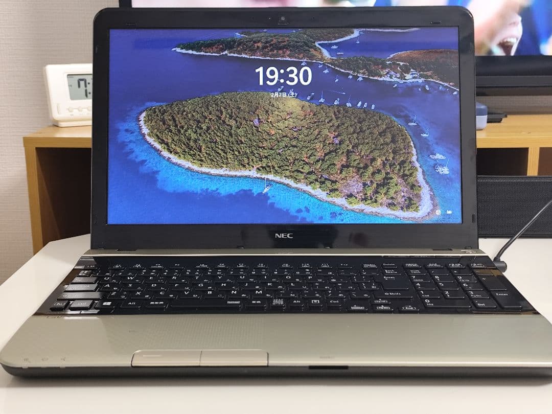 NEC laVie 3世代 i7−3720QM2.60GHz〜3.41GHz