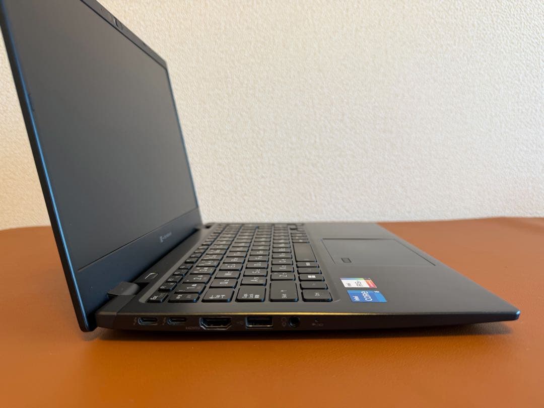 美品 dynabook G83 i5-1135G7 16GB 512GB