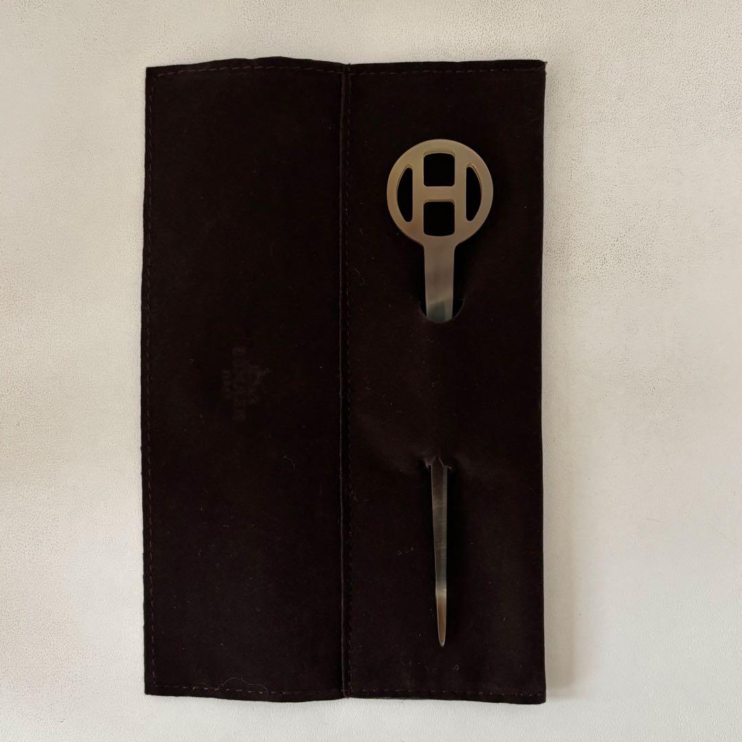 ＊未着用・新品＊ HERMES バッファローホーン 簪 / かんざし Hロゴ