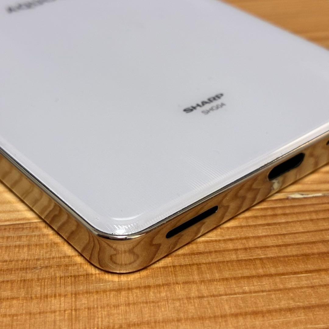 7535 AQUOS Zero6 SHG04 ホワイト