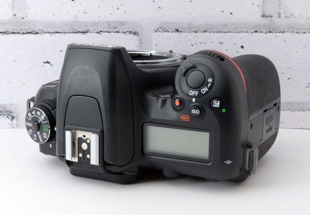 専用！S数少！Nikon D7500●超人気●Wi-Fi内蔵●超望遠レンズ付き