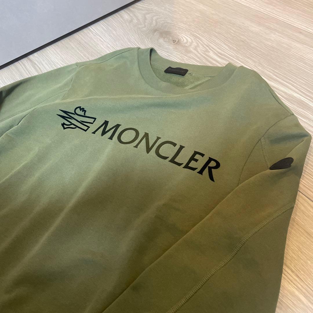 【美品】モンクレール　トレーナースウェット　2023年AWモデル　カーキ