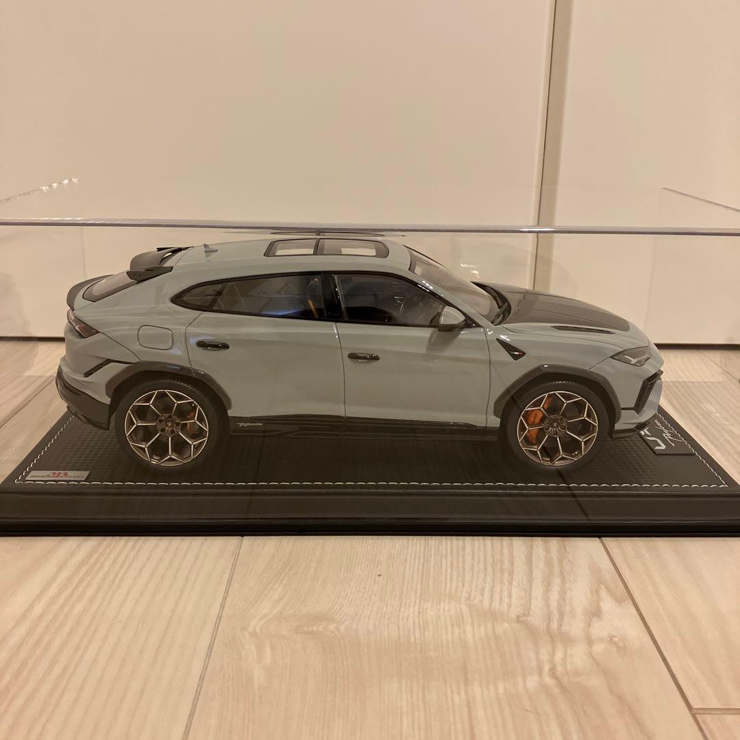 モデ☆Lamborghini Urus Performante 1/18