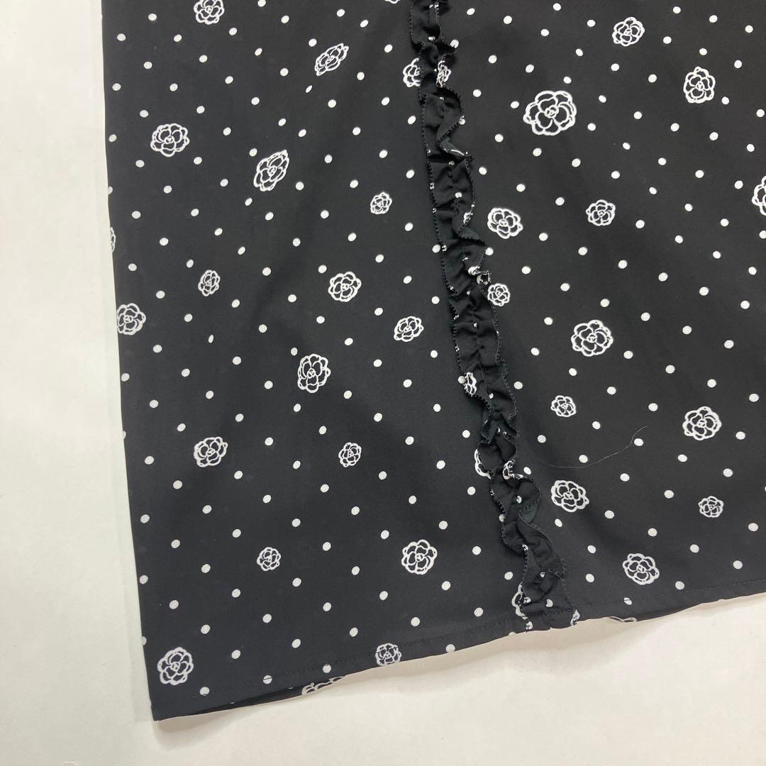 【試着のみ】インゲボルグ 黒 カメリアドットプリント ポリスカート/2025年