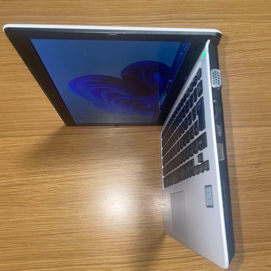 Core i5/8GB VAIO⭐希少ホワイト＆ディズニー✨小型VJS111‼️