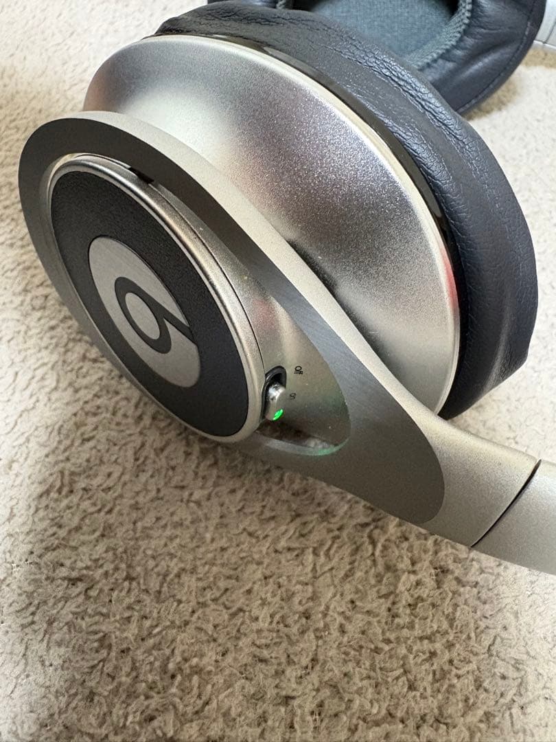 Beats by Dr. Dre Beats Executive 動作確認済