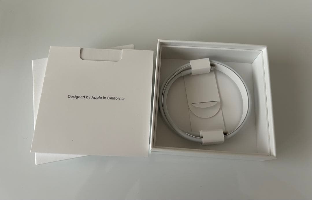 Apple AirPods 第3世代 MagSafe Lightning