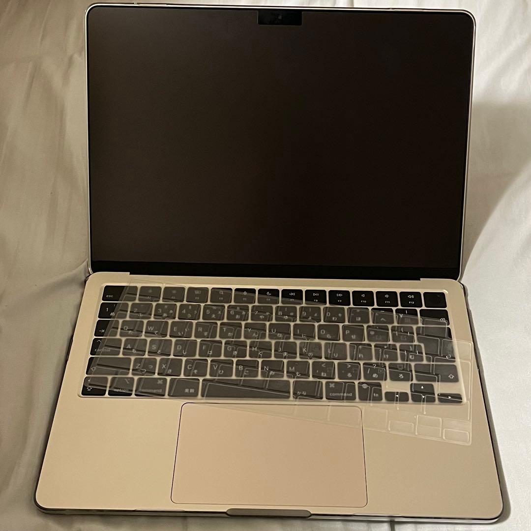 MacBook Air M2 13.6インチ