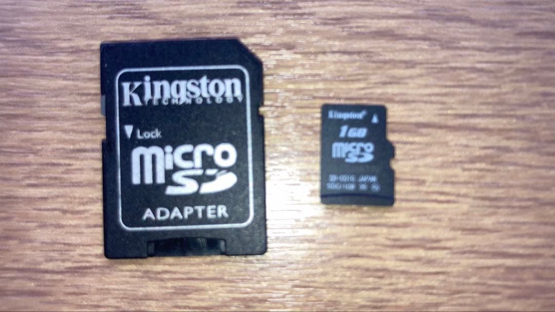 お*お様 Kodak V570 デュアルレンズ 1GB SDカード付き