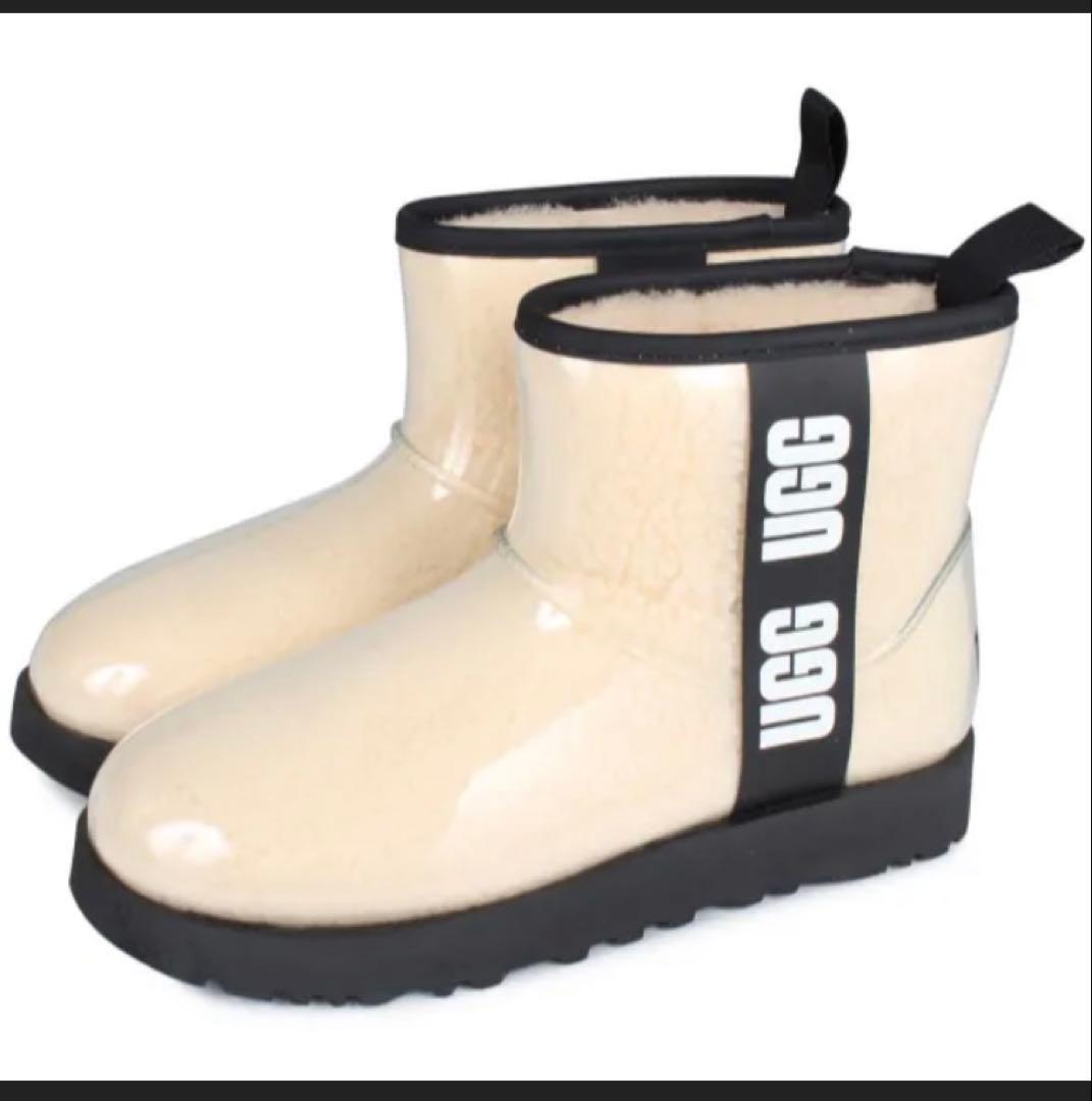 UGG クリーム色 ショートブーツ