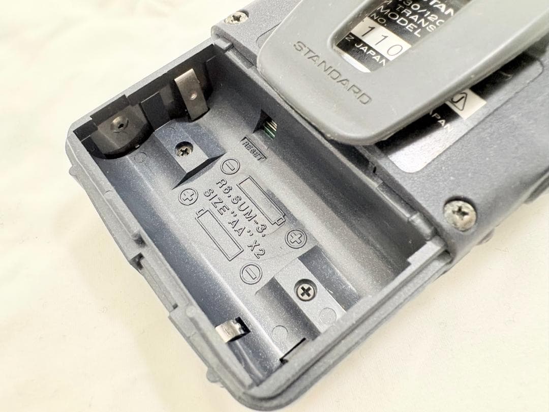 STANDARD C601(430/1200MHz FMハンディ機)