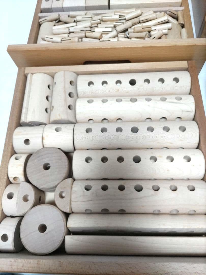 家庭保育園第6教室 ゲーテの組み木 美品 木製 知育玩具 4段引き出し 廃盤