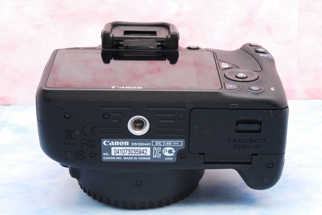 Canon Kiss X7✨一眼レフカメラ✨高性能標準＆超望遠✨初心者セット