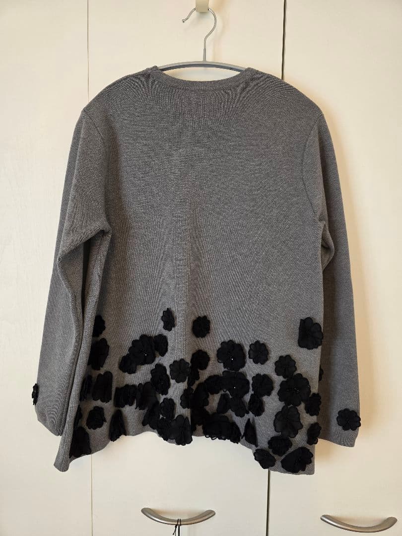 チョコ★UNITED ARROWS　3Dフラワーモチーフニット