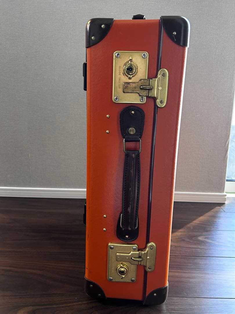 n*p様 グローブトロッター　スーツケース　オレンジ　機内持ち込みサイズ