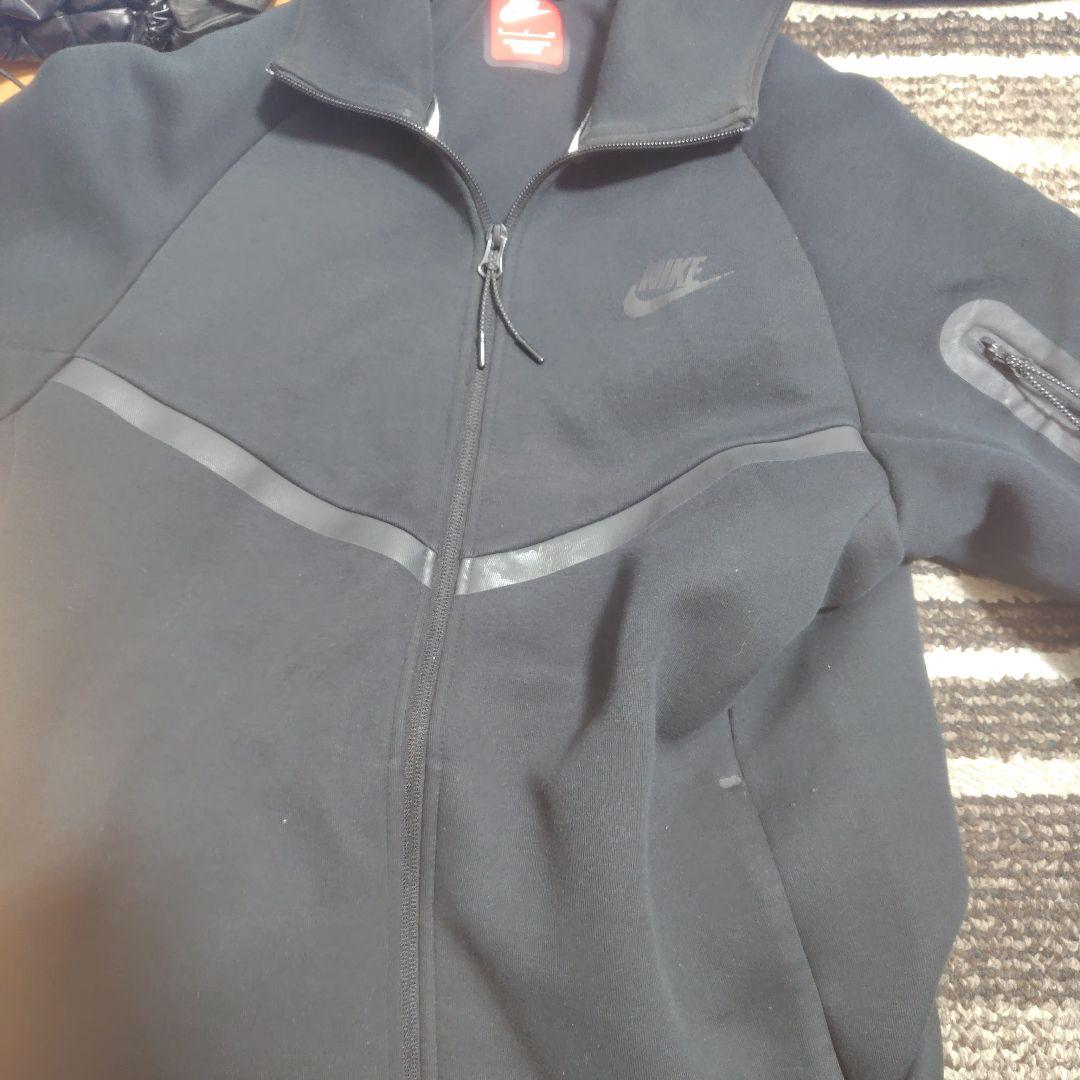 Nike ブラック ジップアップ パーカー Sサイズ