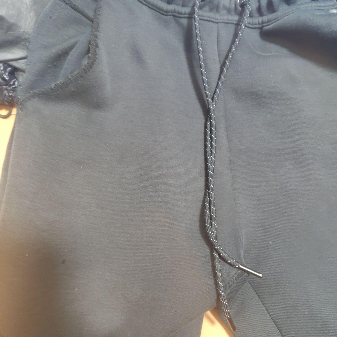Nike ブラック ジップアップ パーカー Sサイズ