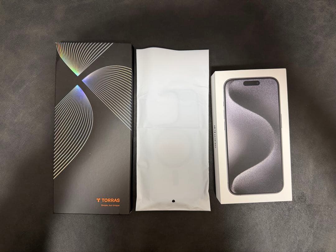 iPhone 15 Pro 256GB SIMフリー ケース・保護フィルム付き