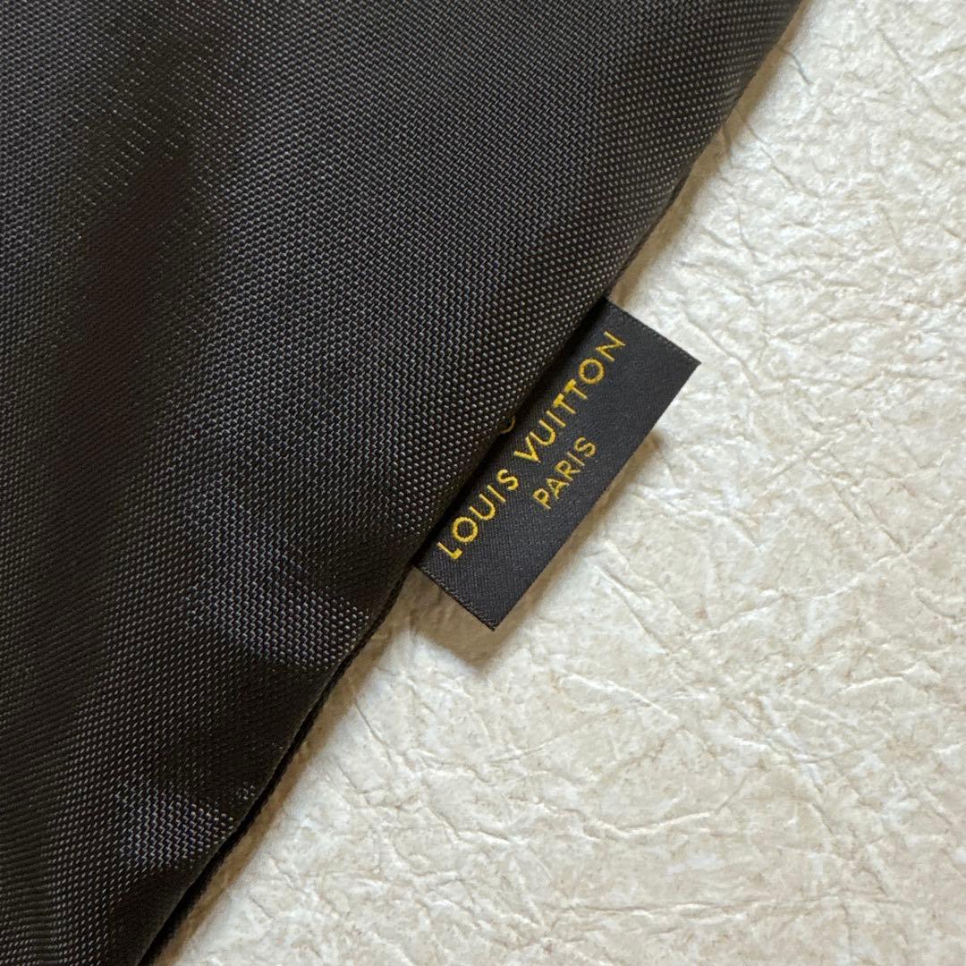 Louis Vuitton ハンガー付きガーメントバッグ