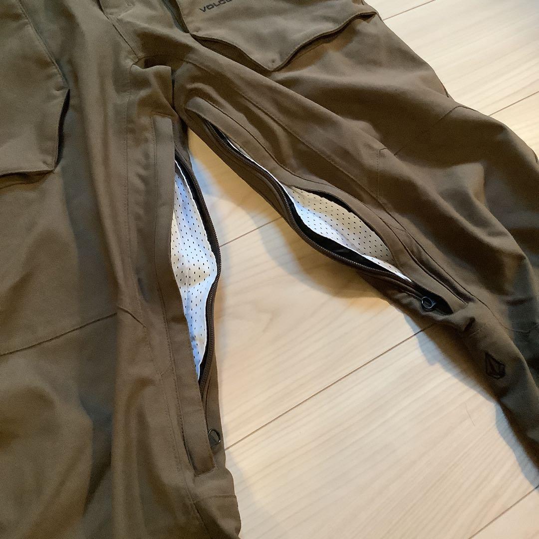 039 22-23 ボルコムVOLCOM スノーボードビブパンツ　S