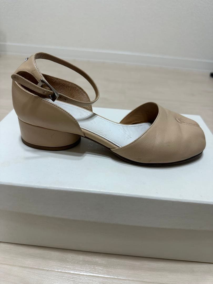 Maison Margiela アンクルストラップ　タビ　ベージュ　35サイズ