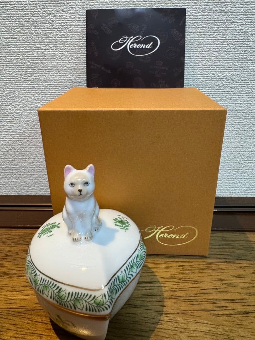 Herend ヘレンド　アポニーグリーン　猫ちゃんボンボニエール