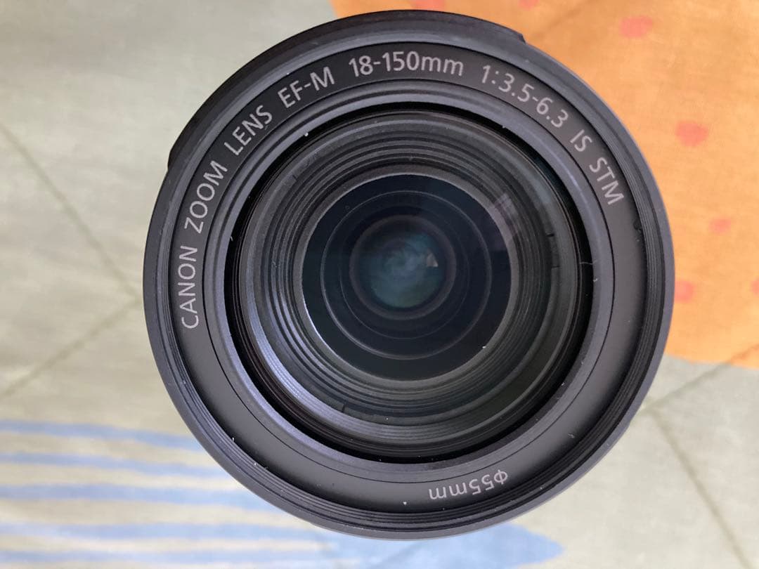 Canon EF-M 18-150mm F3.5-6.3望遠ズームレンズ