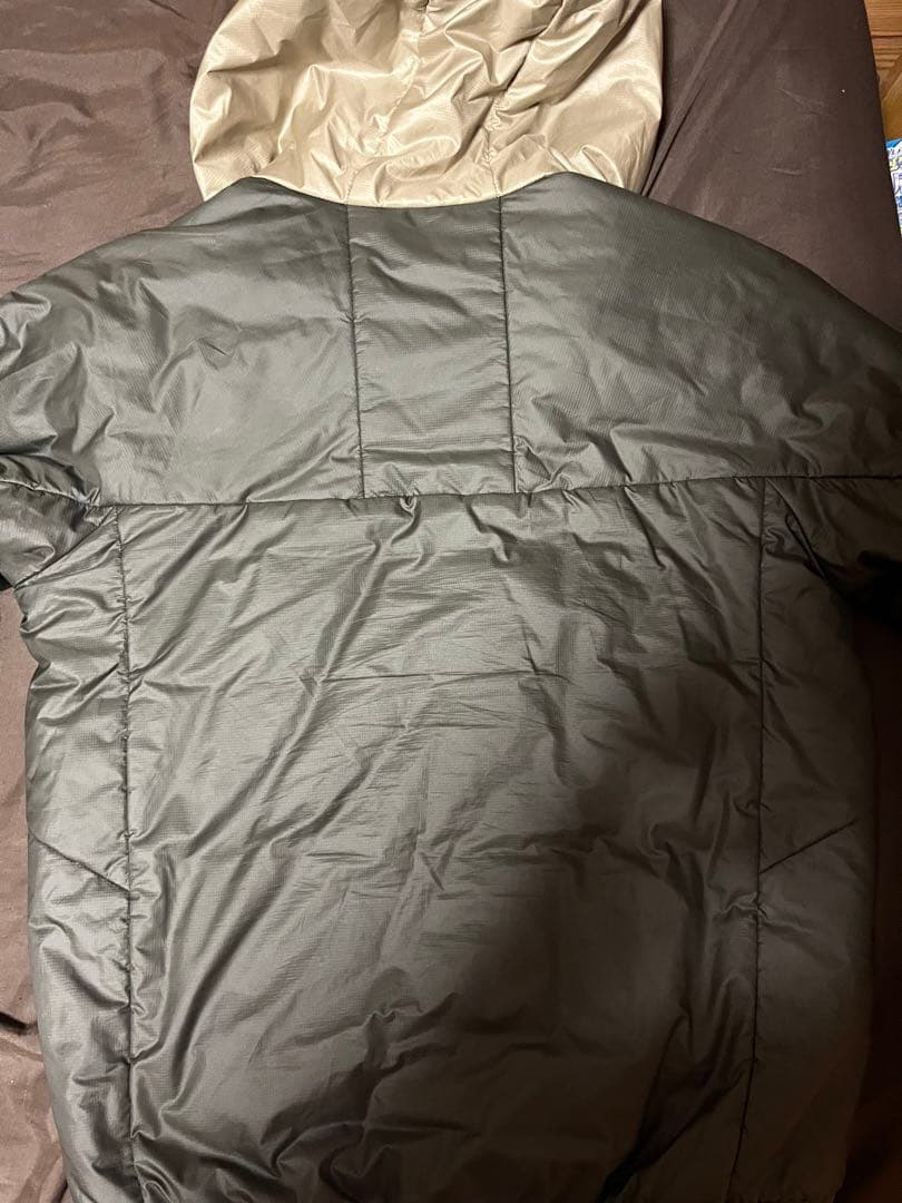 NIKE ACG ダウンジャケット フード付き