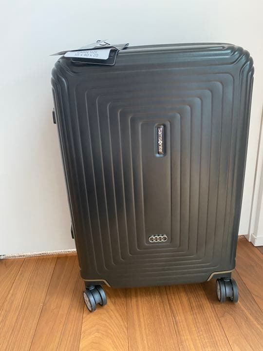 こうたん Audiキャビントロリーケース （マットブラック）