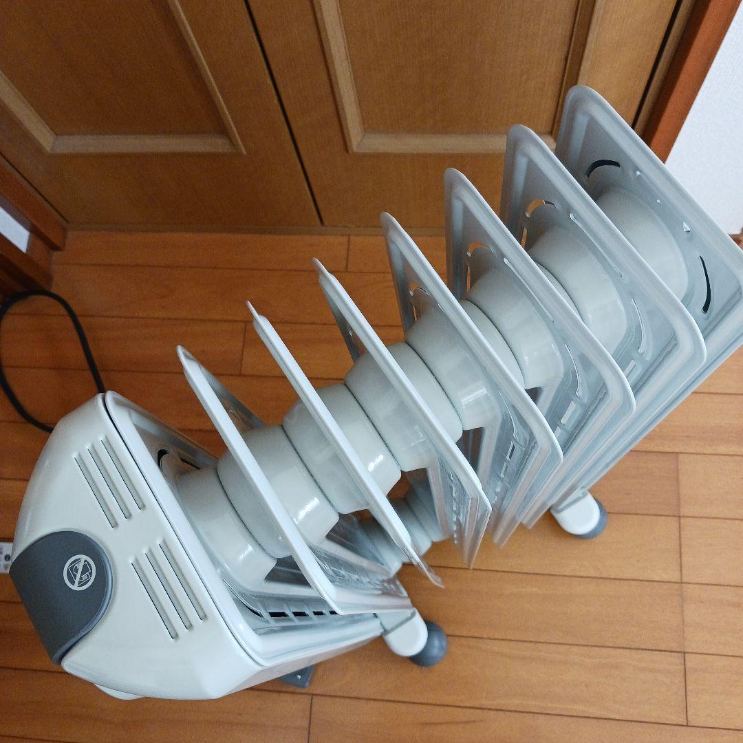 DeLonghi オイルヒーター RHJ11G0812-DG