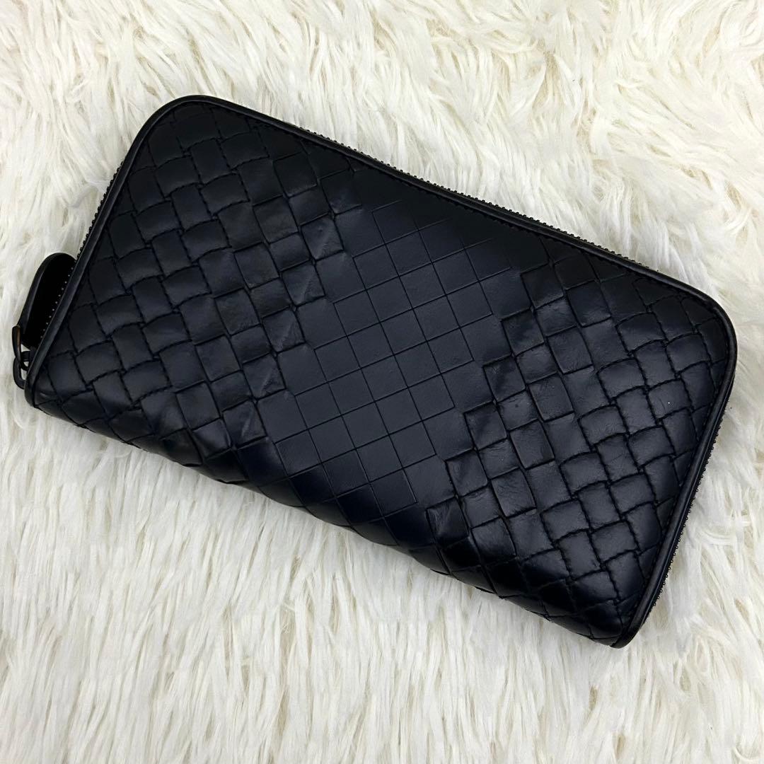 【美品】BOTTEGA VENETA イントレチャート ラウンドファスナー 財布