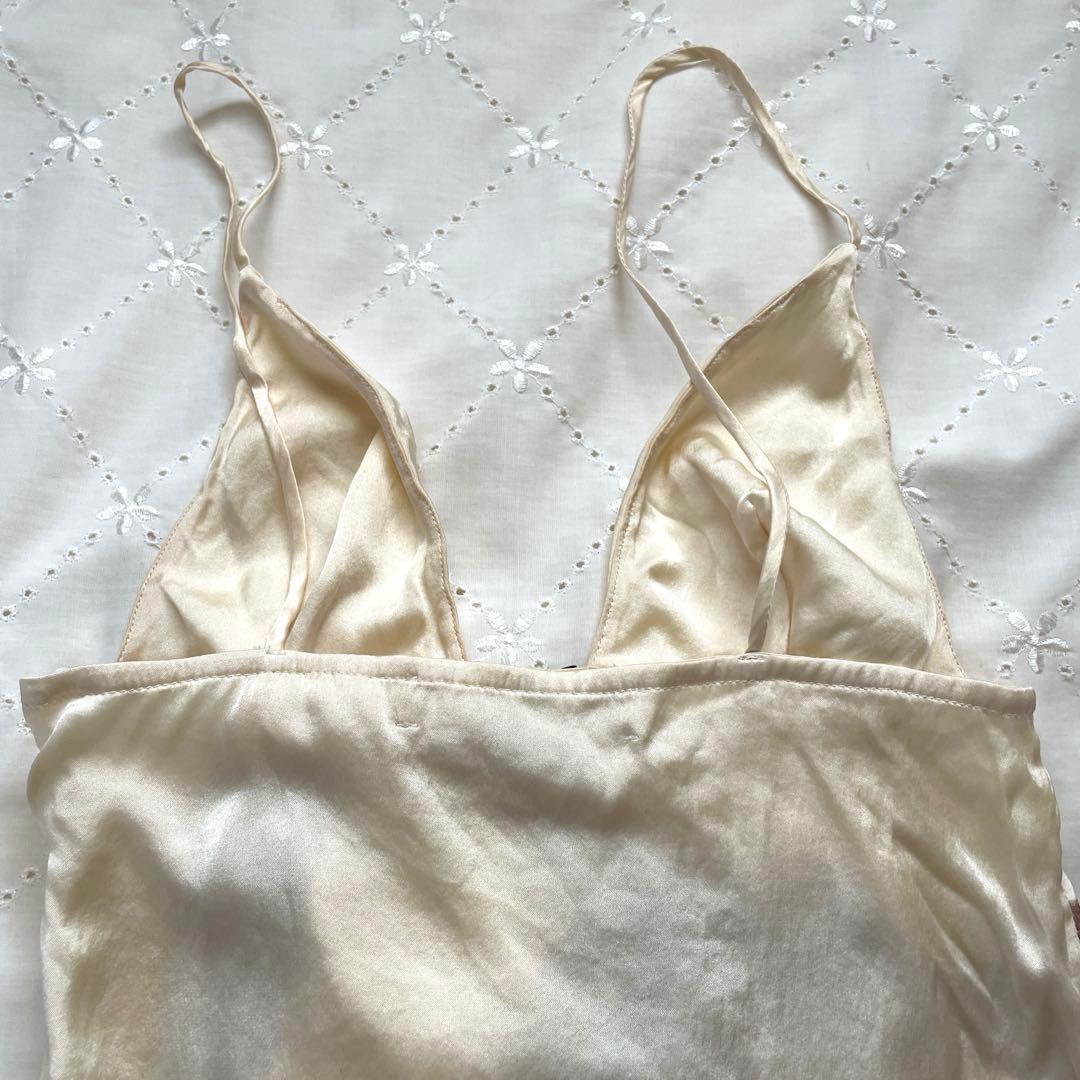 レア♡ シルクのプリントキャミソール