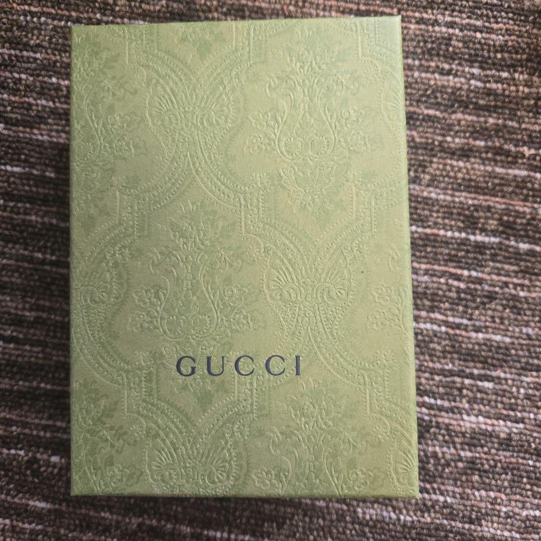 GUCCI ブラック チェブロンステッチ 財布 箱、袋付き
