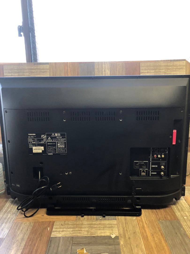 TOSHIBA 32V31 32インチ 液晶テレビ 2019年製　(160