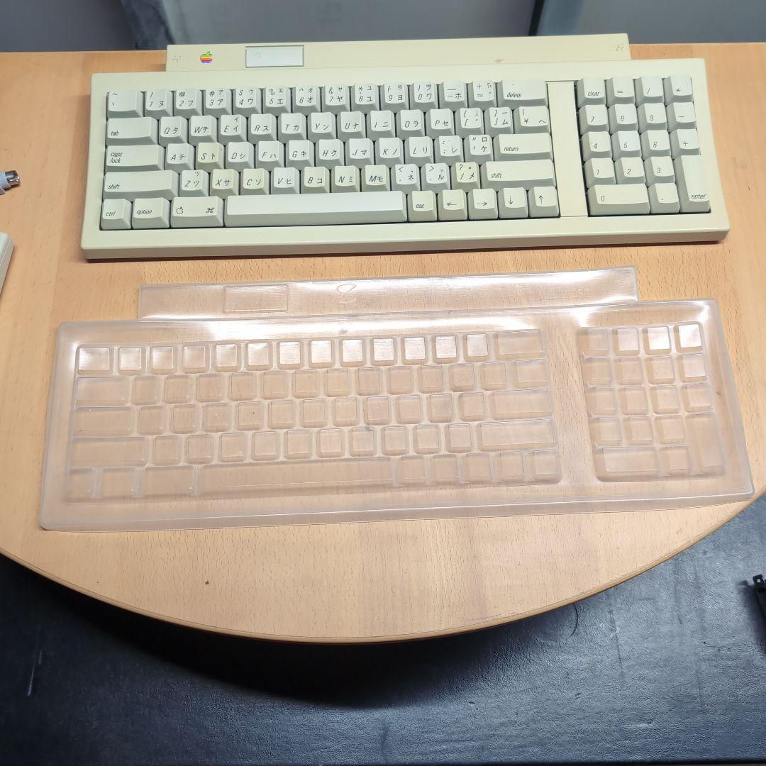 マッキントッシュ　キーボード＆角形マウス　当時物