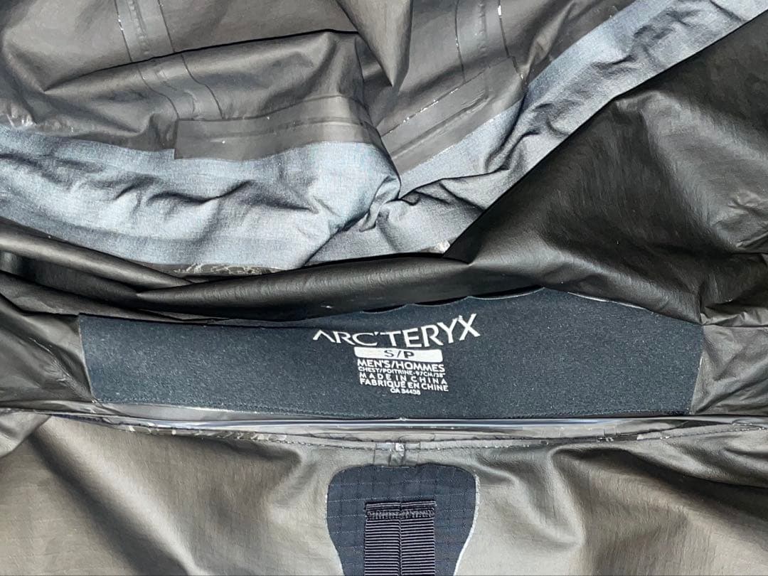 ARC'TERYX アークテリクス ベータSL ブラック　S