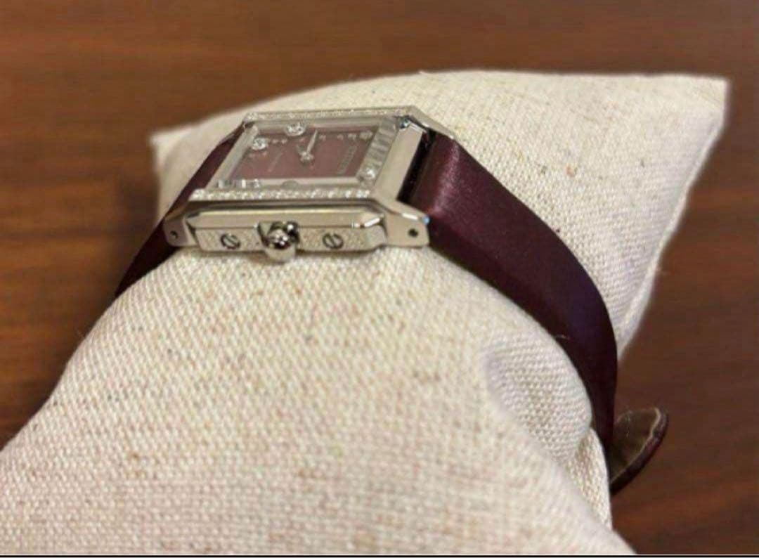 ピンクの猫・【美品】保証書付・シチズンエルEG7061-15W