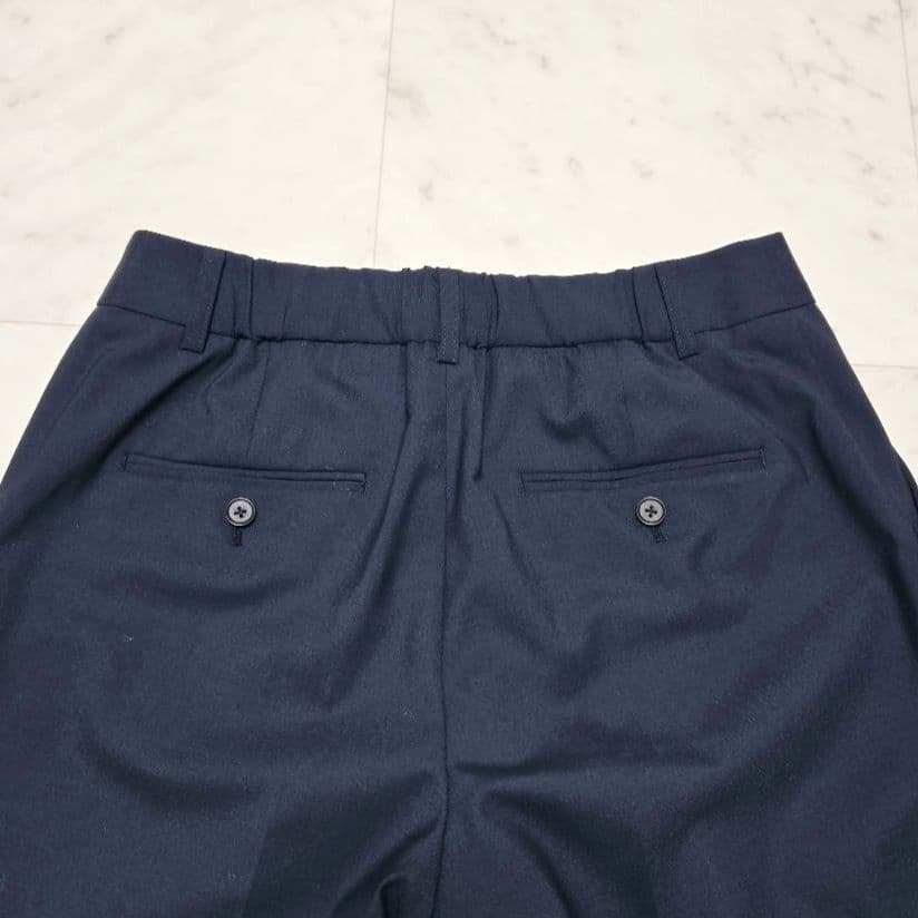 【タグ付き】 グリーンレーベルリラクシング ノーラペル ノーカラー パンツスーツ