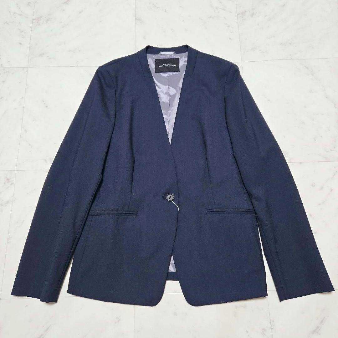 【タグ付き】 グリーンレーベルリラクシング ノーラペル ノーカラー パンツスーツ