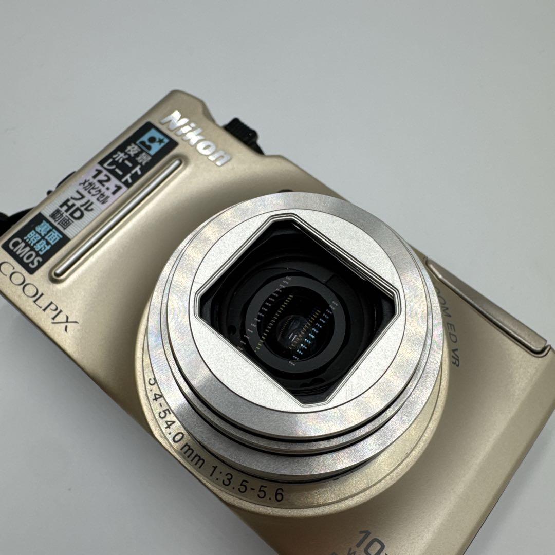 【美品】NIKON COOL PIX S8100 ゴールド　デジカメ